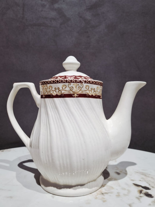 Velora Tea Set
