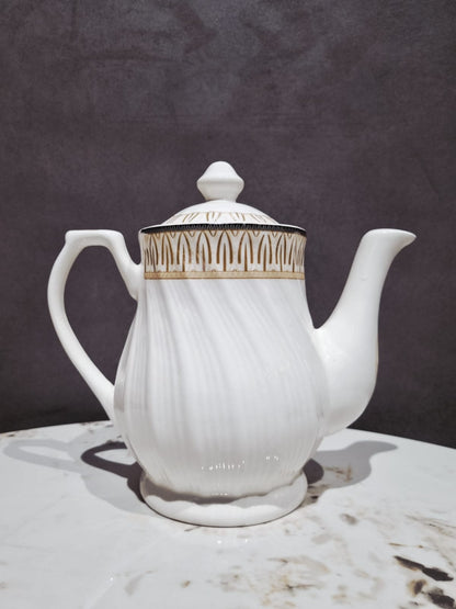 CrownLeaf Tea Set