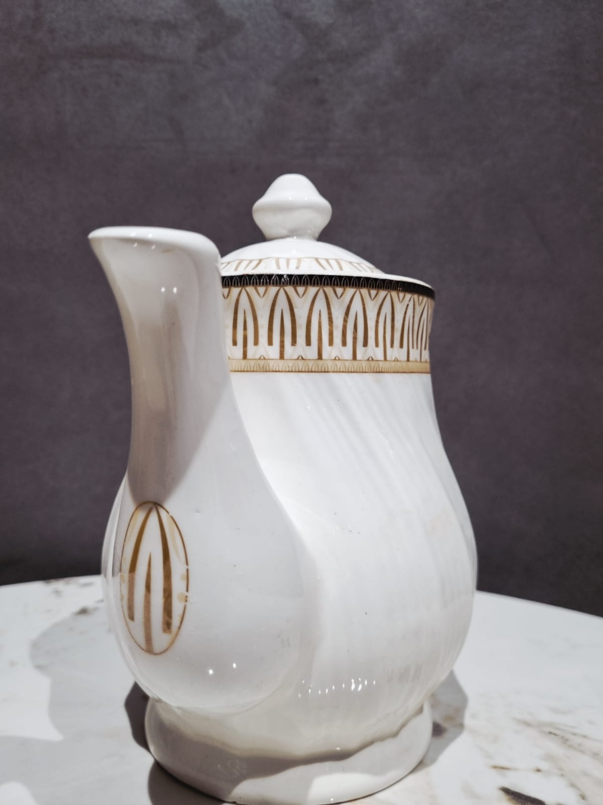 CrownLeaf Tea Set