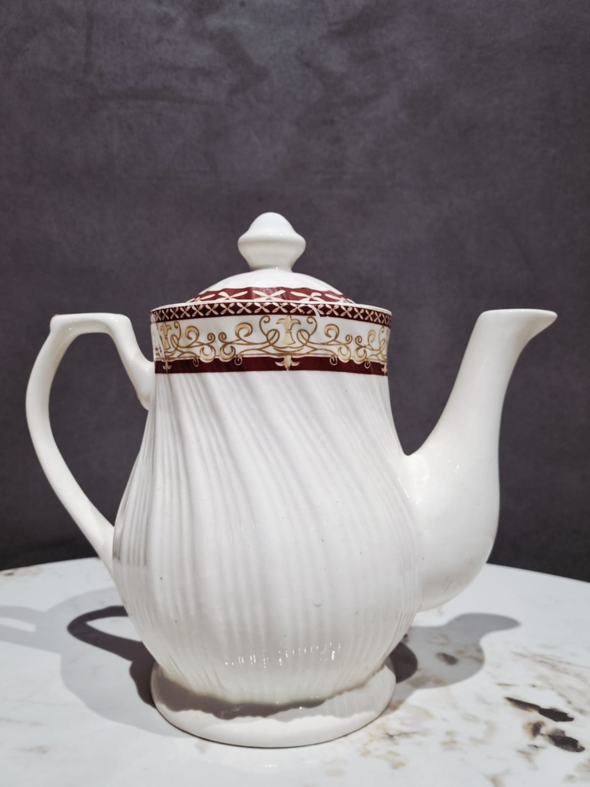 Velora Tea Set