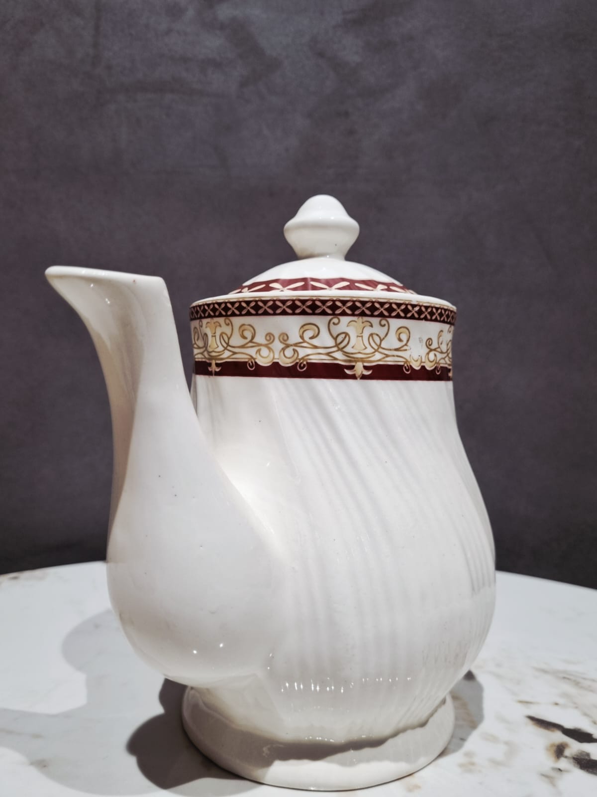 Velora Tea Set