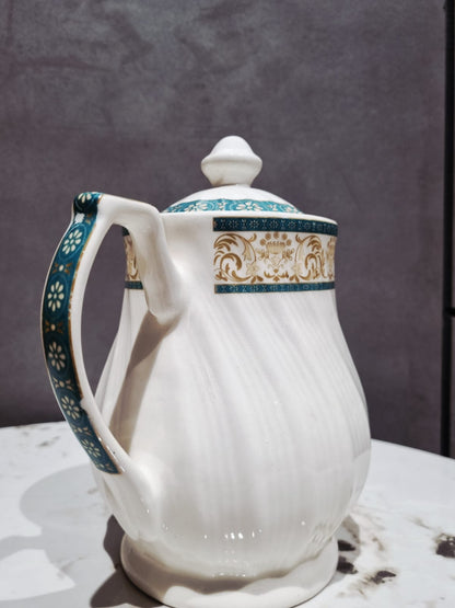 Linea Tea Set