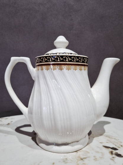 Vrinda Tea Set
