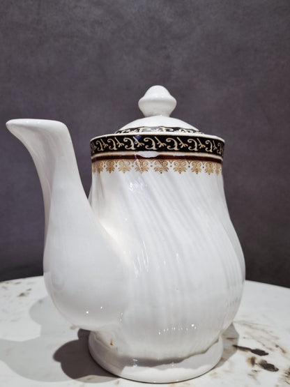 Vrinda Tea Set