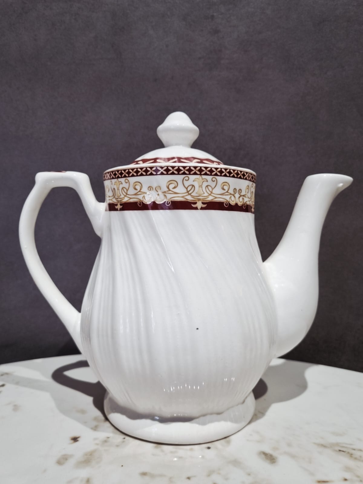 Regal Leaf Tea Set