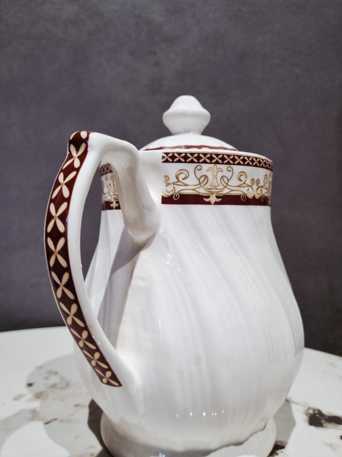 Regal Leaf Tea Set