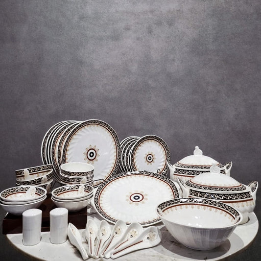 Royal Feast Dinner Set