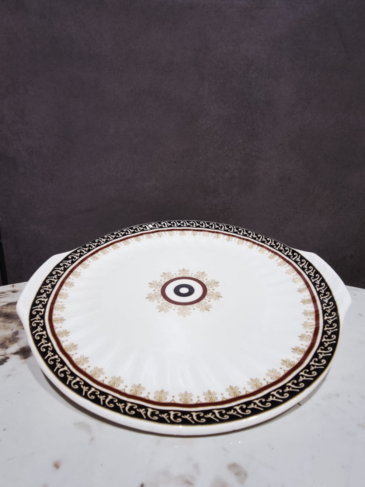 Royal Feast Dinner Set