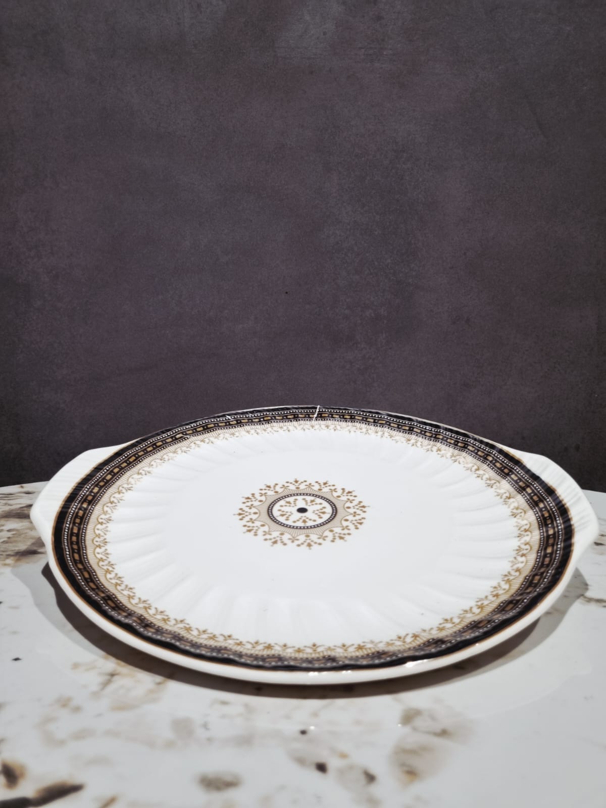 Regal Touch Dinner Set