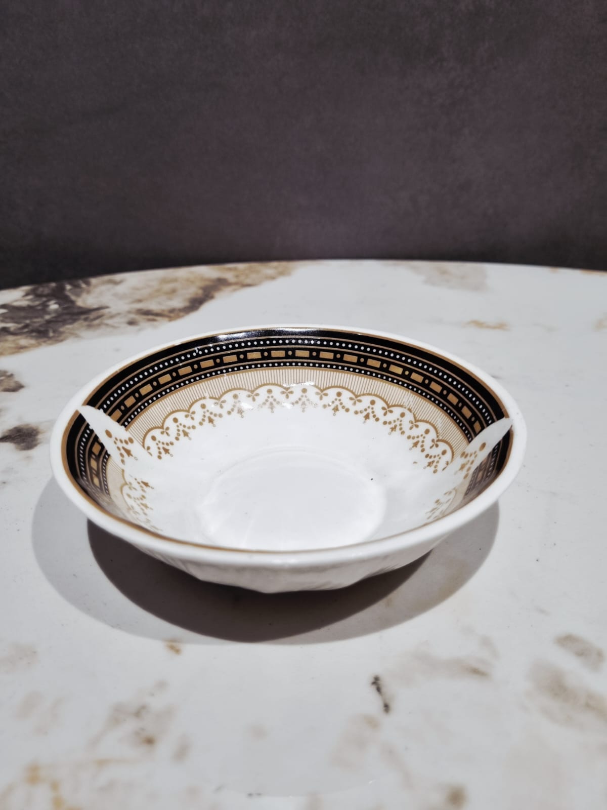 Regal Touch Dinner Set