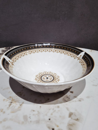 Regal Touch Dinner Set