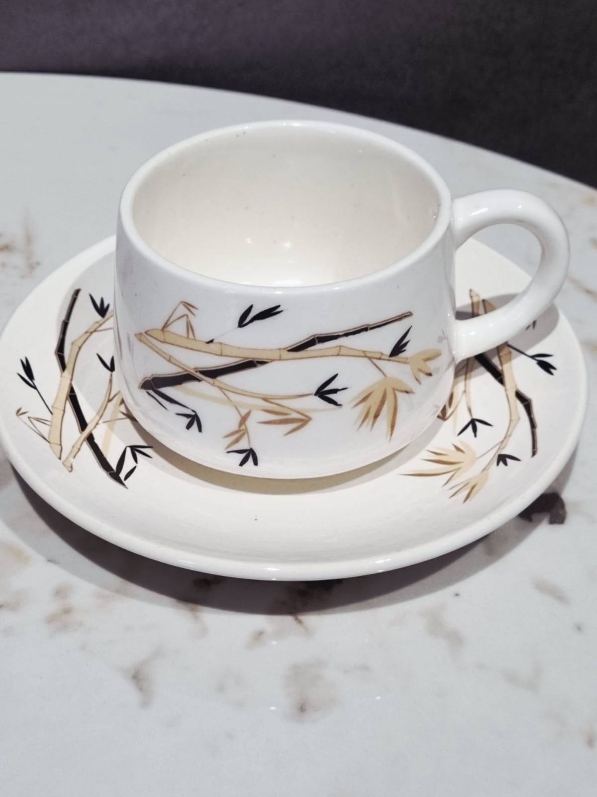Crownleaf Cup & Saucer