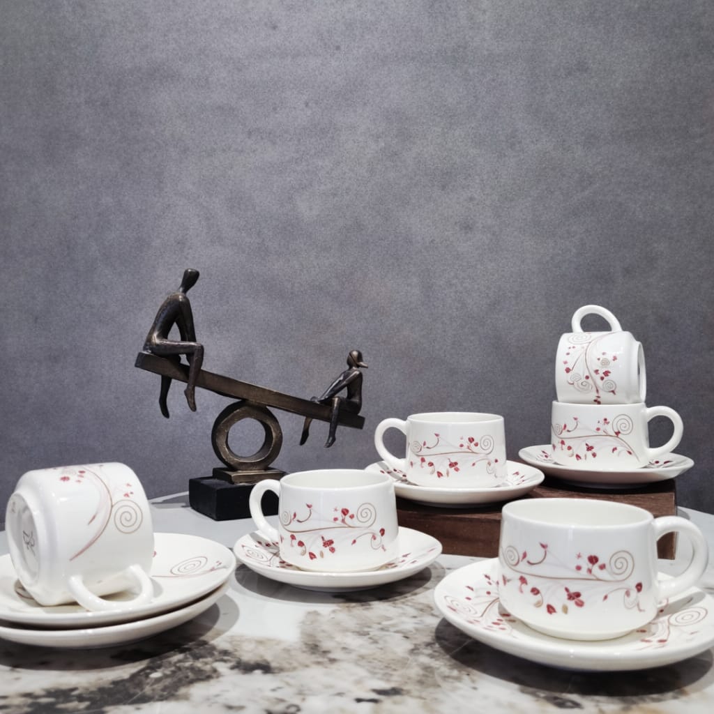 Linea Cup & Saucer