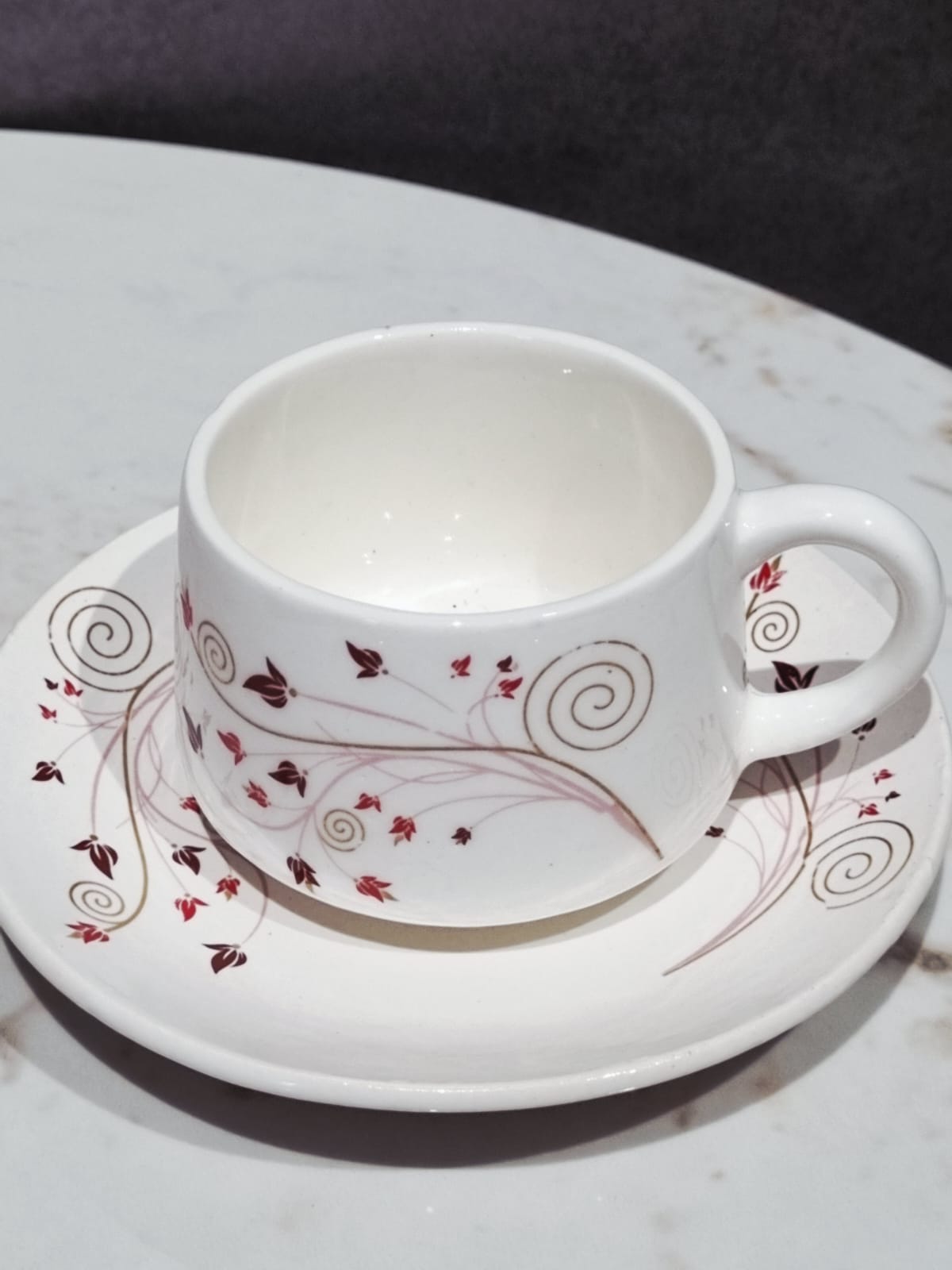 Linea Cup & Saucer