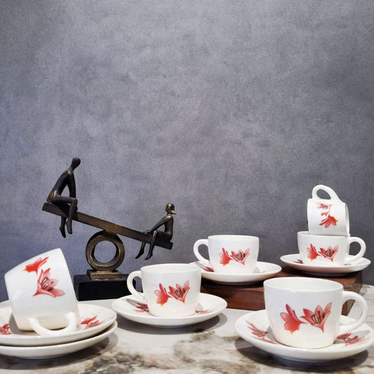 Petaluxe Cup & Saucer