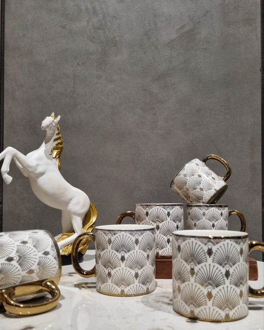 Pure Luxe Gold Cup set