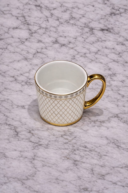 Subtle Shine Gold Cup Set