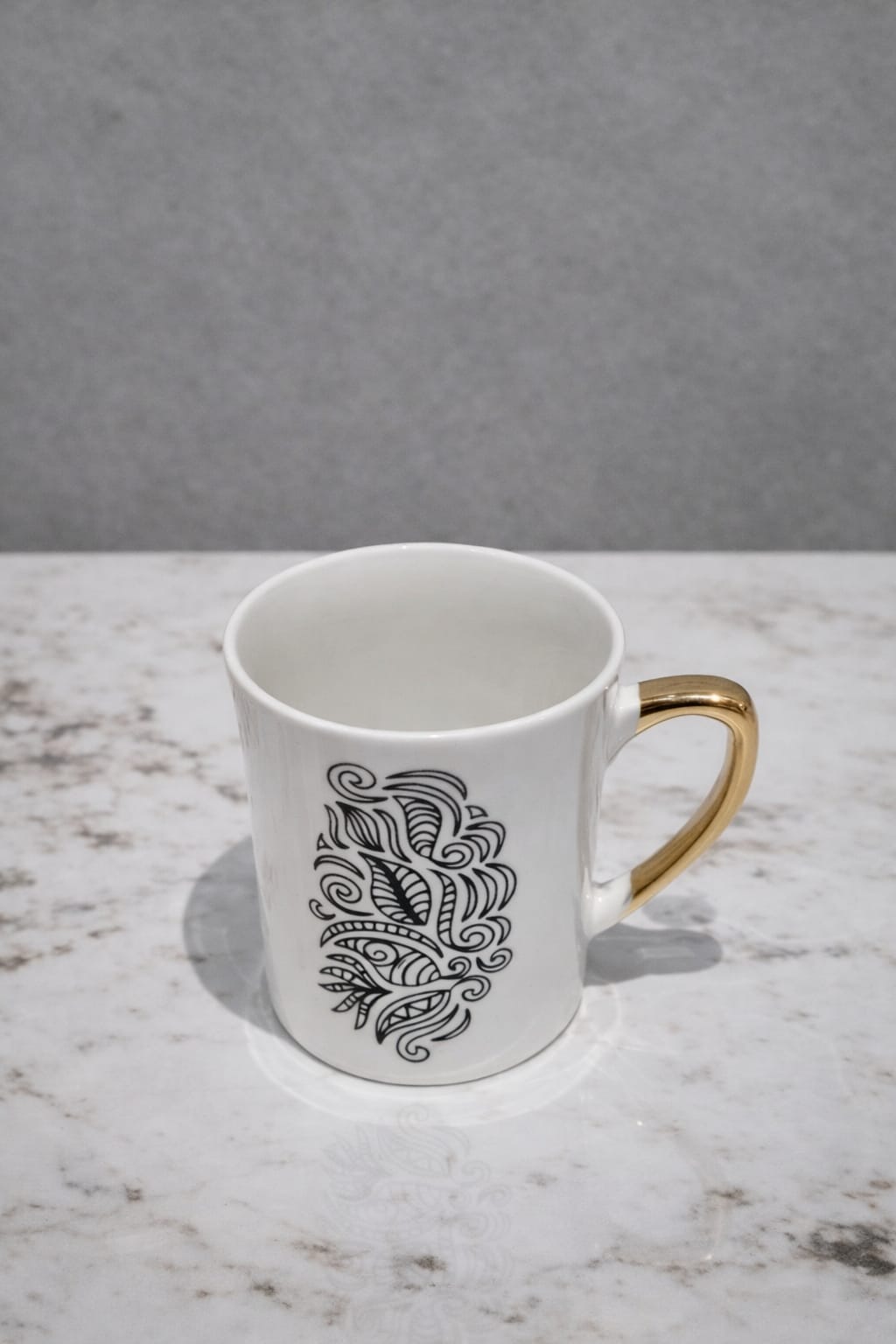 Regalia Gold Handle Cup Set