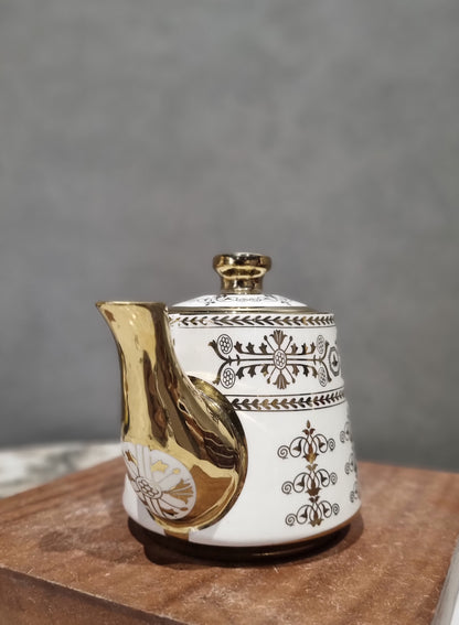 Royal Crest Gold Morning Set